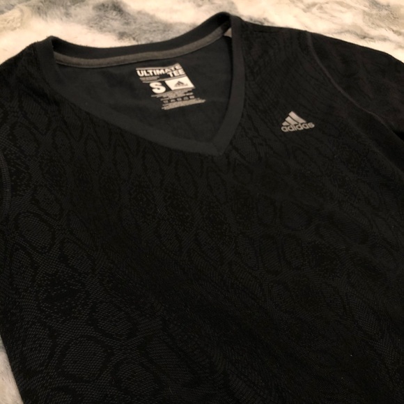 Adidas shirt - Picture 2 of 7